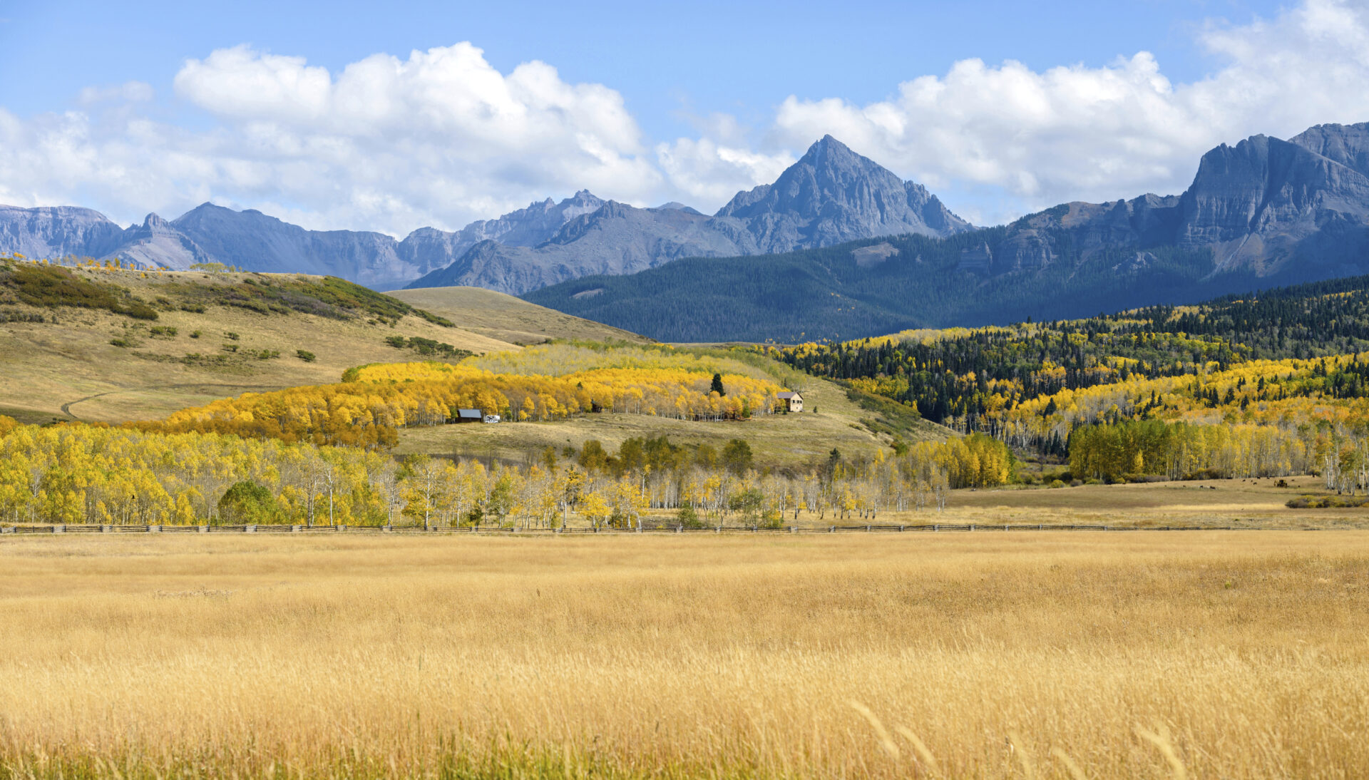 Our In-Depth Guide To Rocky Mountaineer Train Journeys In Canada ...